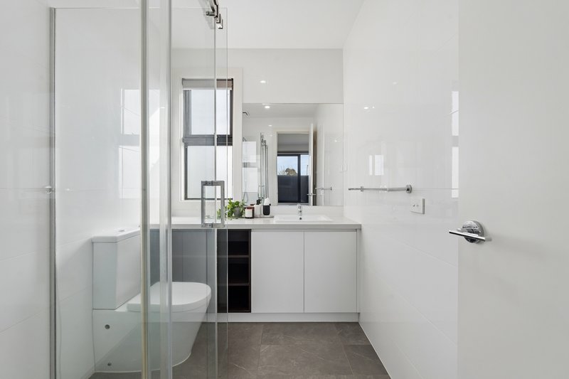 Photo - 3/3 Loddon Avenue, Reservoir VIC 3073 - Image 6