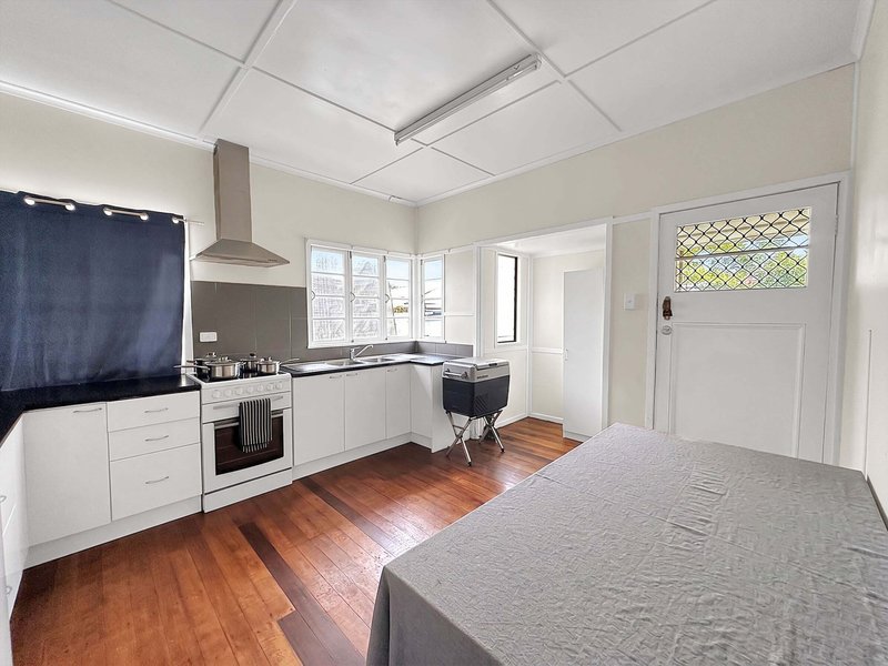 Photo - 33 Loder Street, Atherton QLD 4883 - Image 7