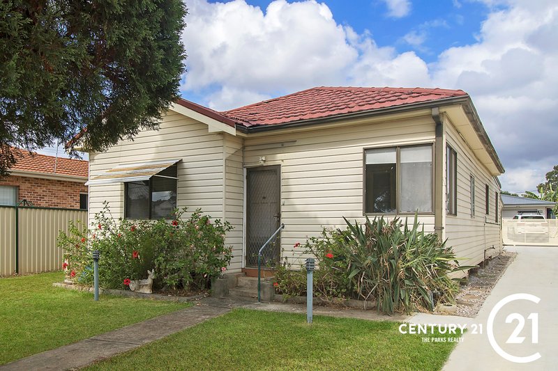 33 Loftus Street, Fairfield East NSW 2165