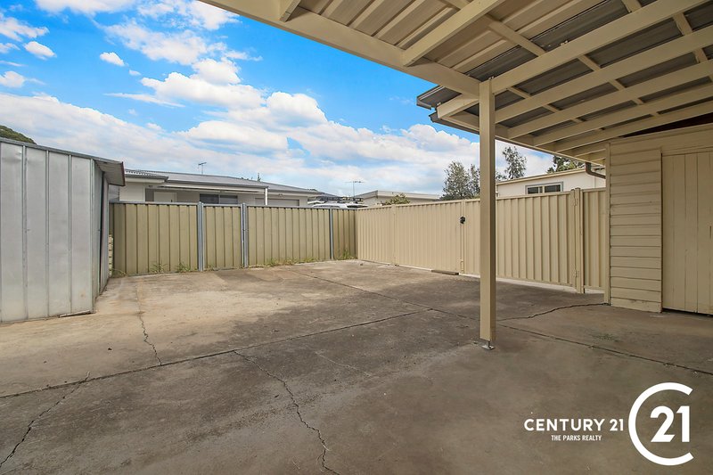 Photo - 33 Loftus Street, Fairfield East NSW 2165 - Image 6