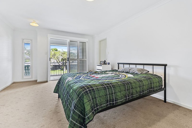 Photo - 33 Longland Street, Redcliffe QLD 4020 - Image 12