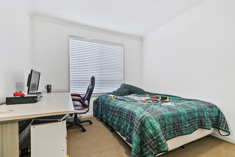 Photo - 33 Longland Street, Redcliffe QLD 4020 - Image 13