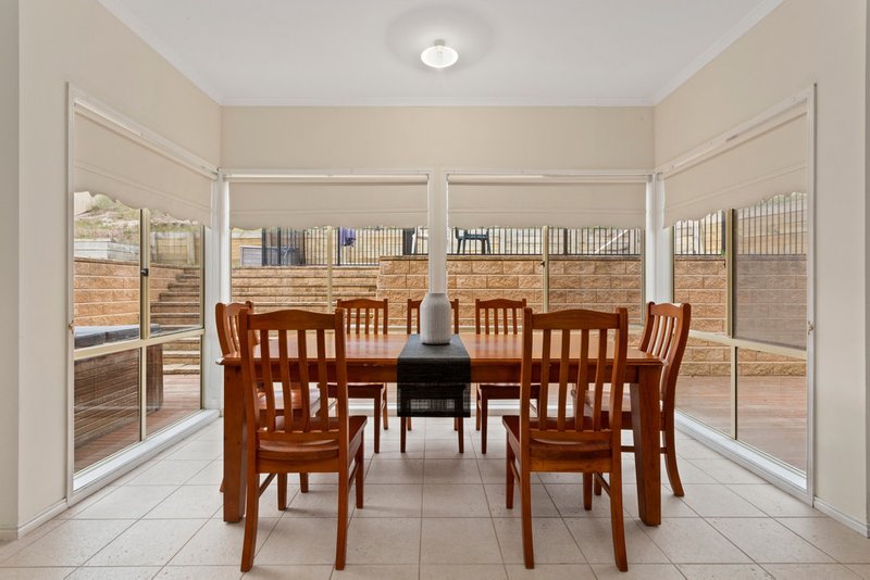 Photo - 33 Lorikeet Crescent, Whittlesea VIC 3757 - Image 5