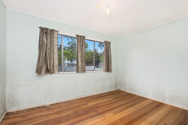 Photo - 33 Lynngold Street, Woodridge QLD 4114 - Image 5