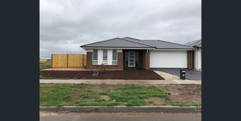 33 Madden Blvd , Tarneit VIC 3029