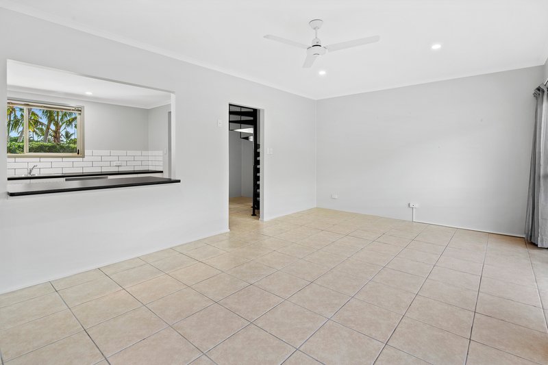 Photo - 3/3 Maeva Street, Jubilee Pocket QLD 4802 - Image 3