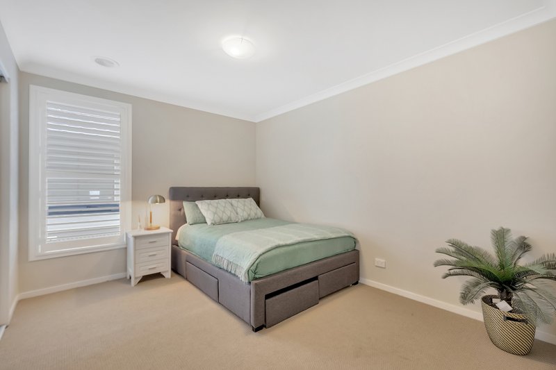 Photo - 33 Mallorca Drive, Wollert VIC 3750 - Image 14