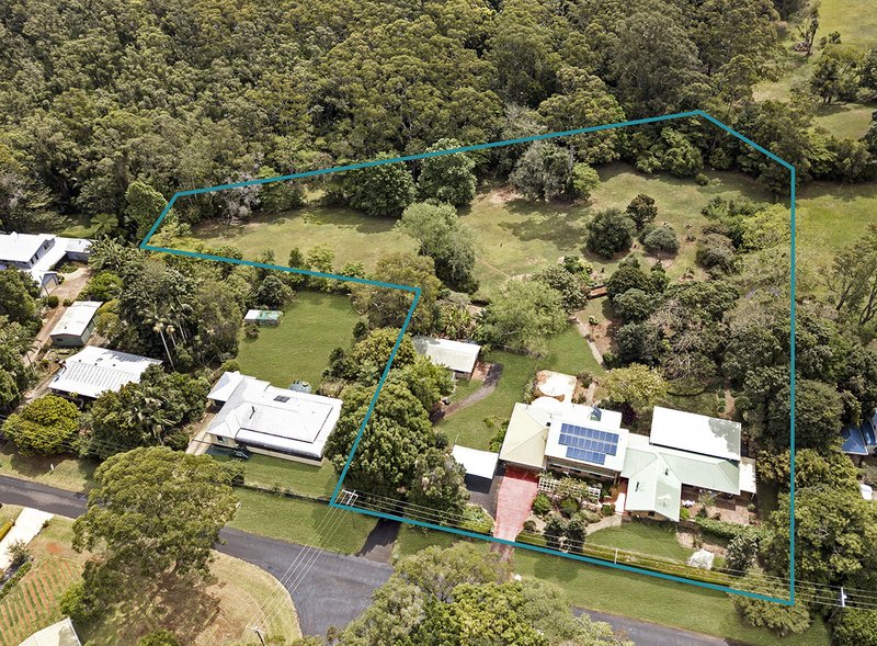 33 Mary Cairncross Ave , Maleny QLD 4552