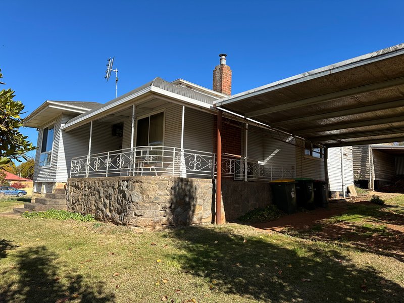 Photo - 33 Mate Street, Tumbarumba NSW 2653 - Image 2