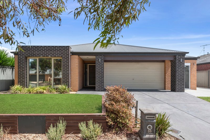 33 Mathieson Place, Lara VIC 3212