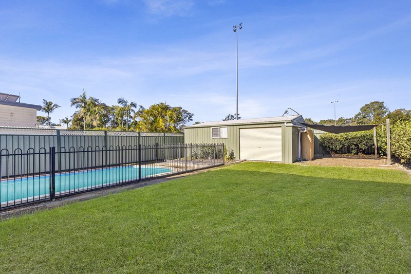 Photo - 33 Mawson Drive, Killarney Vale NSW 2261 - Image 12