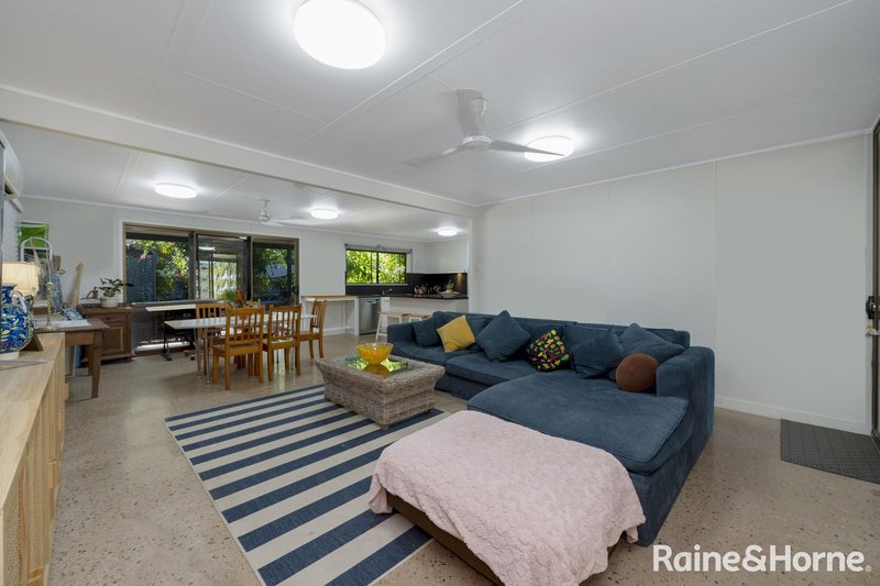 Photo - 33 Mccabe Crescent, Arcadia QLD 4819 - Image 3