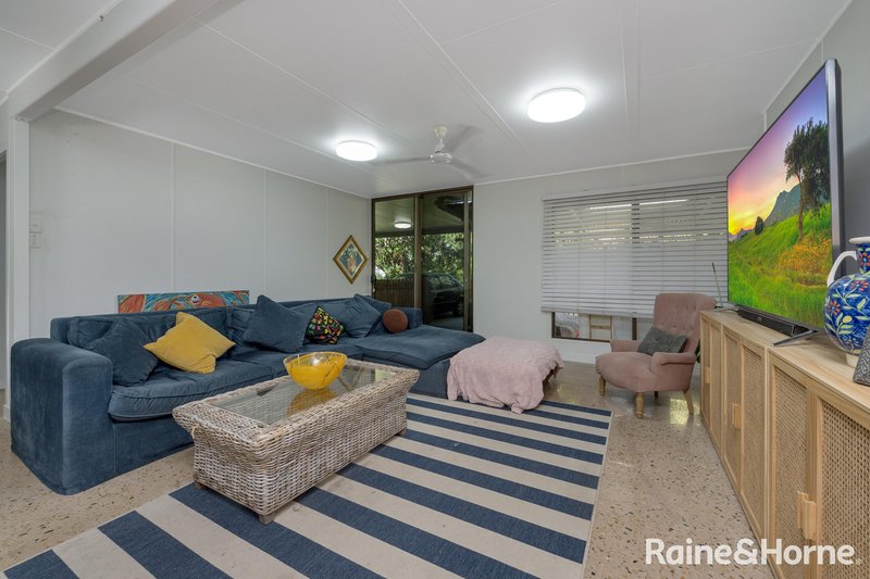 Photo - 33 Mccabe Crescent, Arcadia QLD 4819 - Image 4