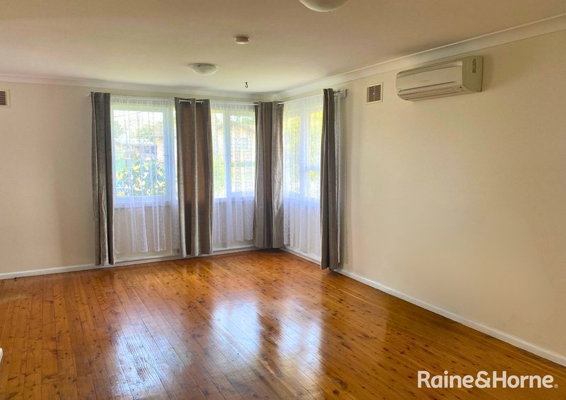 Photo - 33 Mckay Street, Nowra NSW 2541 - Image 4