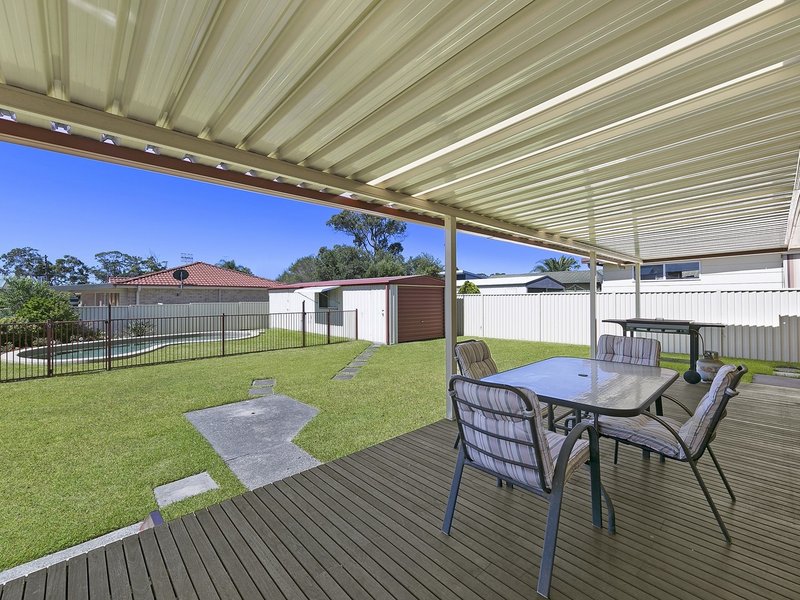 Photo - 33 Melrose Avenue, Gorokan NSW 2263 - Image 2