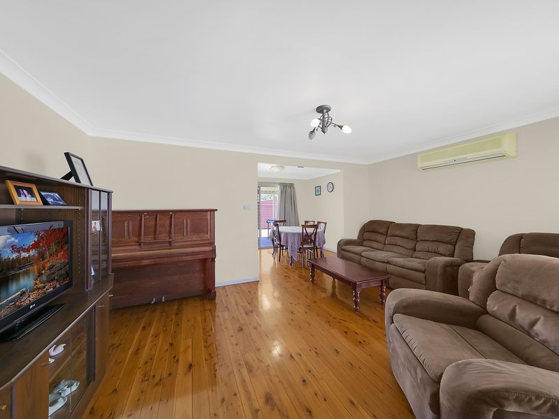 Photo - 33 Melrose Avenue, Gorokan NSW 2263 - Image 6