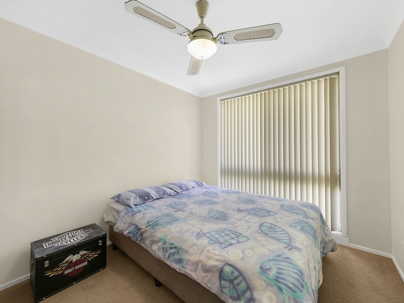 Photo - 33 Melrose Avenue, Gorokan NSW 2263 - Image 9