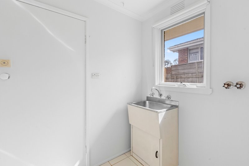 Photo - 3/3 Mitchell Parade, Pascoe Vale South VIC 3044 - Image 9