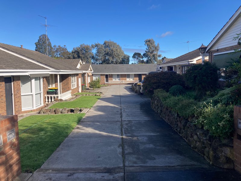 Photo - 3/3 Mitchell Parade, Pascoe Vale South VIC 3044 - Image 13