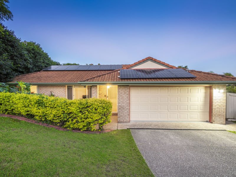 33 Morgan Road, Albany Creek QLD 4035