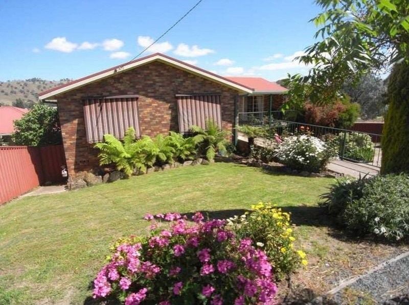 Photo - 33 Mount Street, South Gundagai NSW 2722 - Image 2