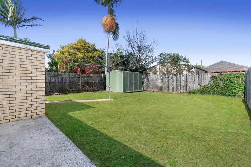 Photo - 33 Mountjoy Terrace, Wynnum QLD 4178 - Image 3