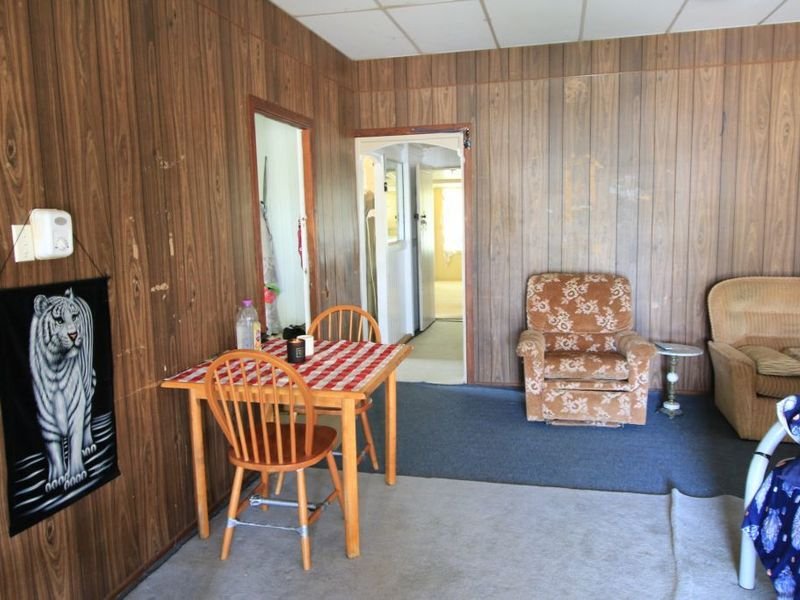 Photo - 33 Munro St , Ayr QLD 4807 - Image 5