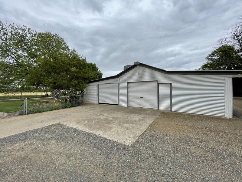 Photo - 33 Muttama Road, Coolac NSW 2727 - Image 16