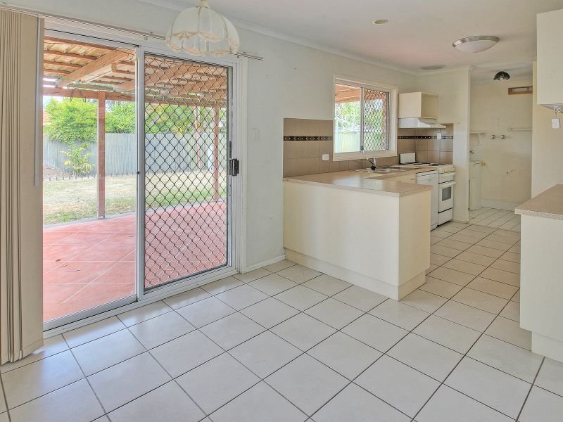 Photo - 33 Myall Street, Crestmead QLD 4132 - Image 3