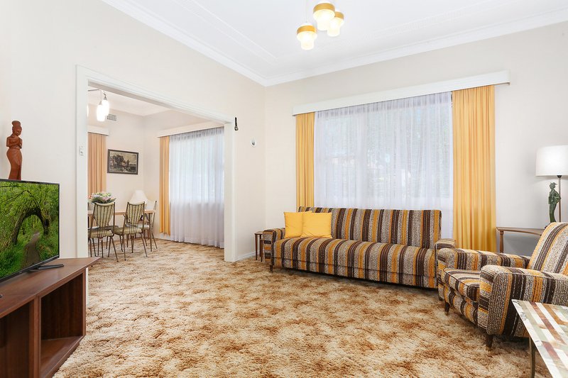 Photo - 33 Myrna Road, Strathfield NSW 2135 - Image 4