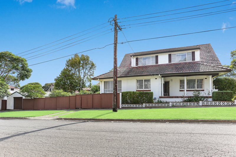 Photo - 33 Myrna Road, Strathfield NSW 2135 - Image 17