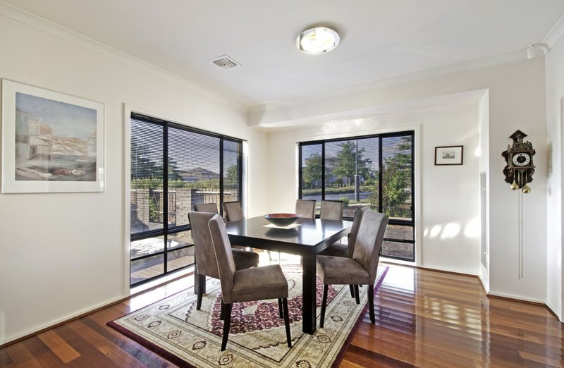 Photo - 33 Neil Harris Crescent, Forde ACT 2914 - Image 7