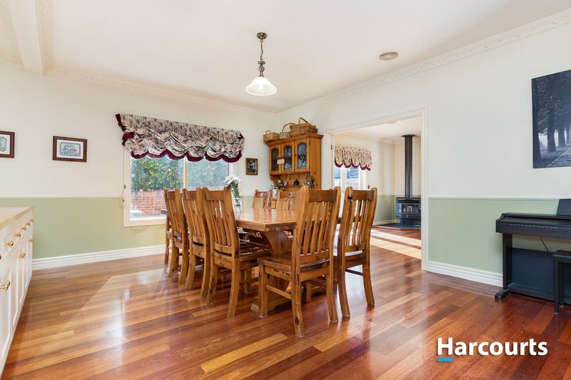 Photo - 33 Northgate Drive, Berwick VIC 3806 - Image 4