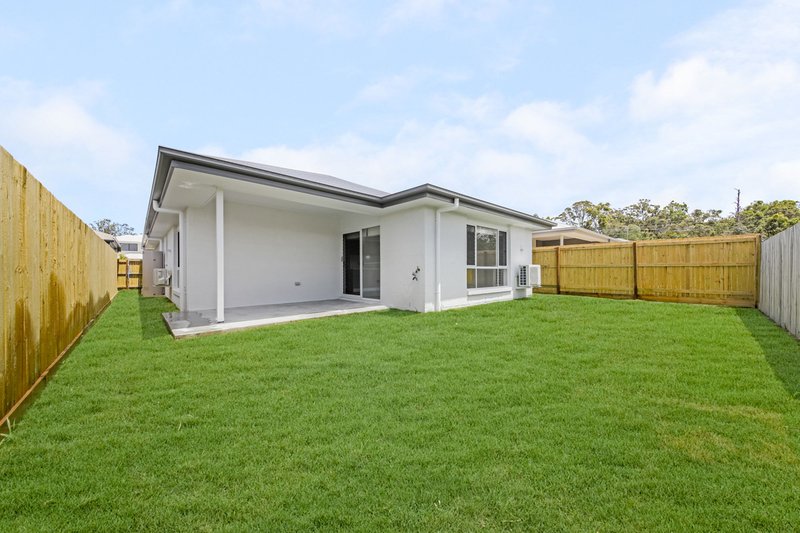 Photo - 33 Oak Street, Pimpama QLD 4209 - Image 12