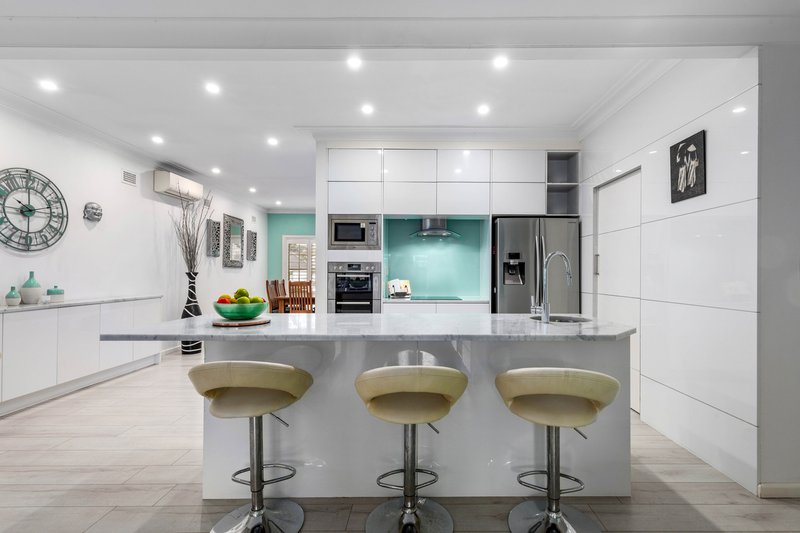 Photo - 33 Oakdale Avenue, Kogarah NSW 2217 - Image 6