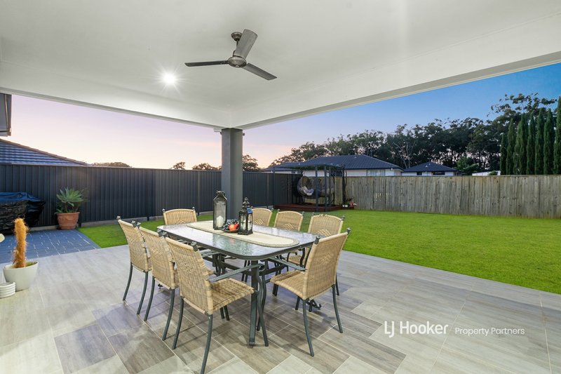 Photo - 33 Oasis Crescent, Kuraby QLD 4112 - Image 25