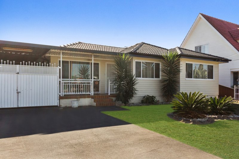 33 O'Brien Parade, Liverpool NSW 2170