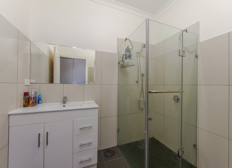 Photo - 3/3 Occold Court, St Albans VIC 3021 - Image 5