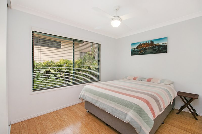 Photo - 33 Oceanview Crescent, Kingscliff NSW 2487 - Image 11