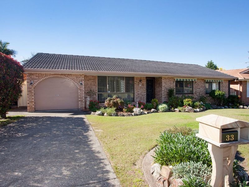 Photo - 33 Orana Crescent, Taree NSW 2430 - Image 2