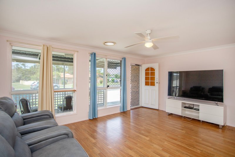 Photo - 33 Palanas Drive, Taree NSW 2430 - Image 2