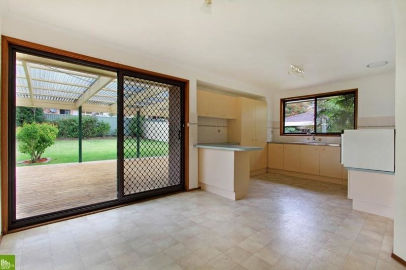 Photo - 33 Parkdale Avenue, Horsley NSW 2530 - Image 4