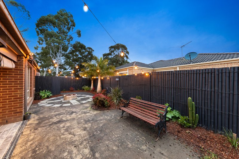 Photo - 33 Parman Avenue, Pakenham VIC 3810 - Image 16