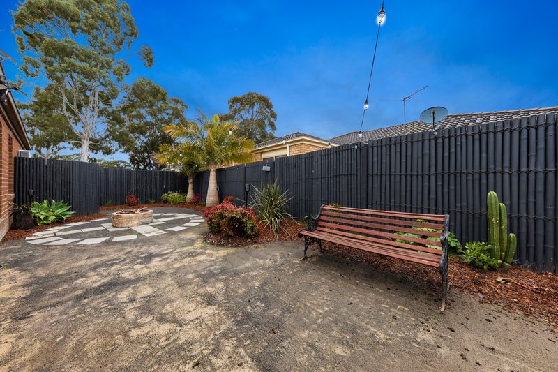 Photo - 33 Parman Avenue, Pakenham VIC 3810 - Image 18