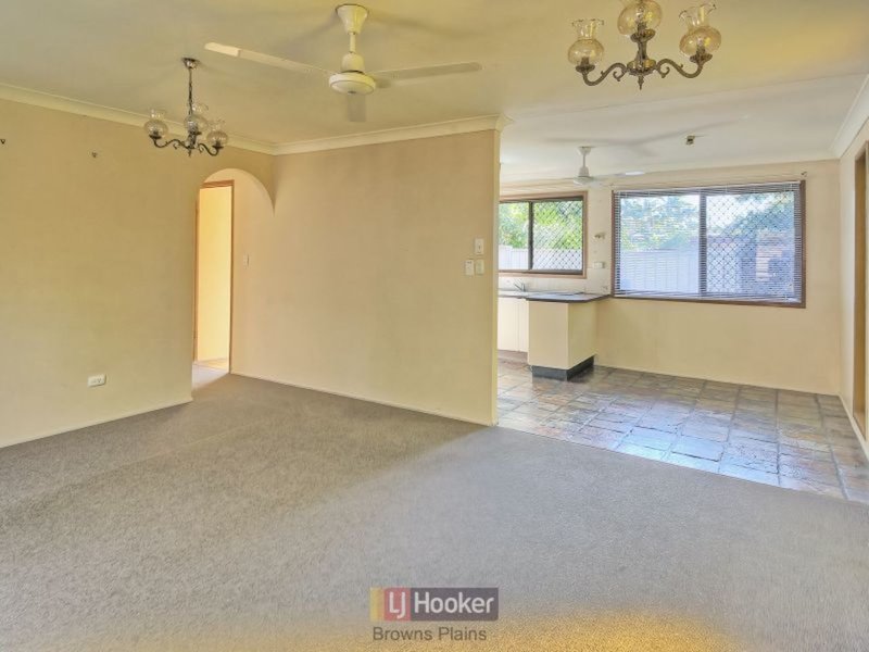 Photo - 33 Pauline Street, Marsden QLD 4132 - Image 2