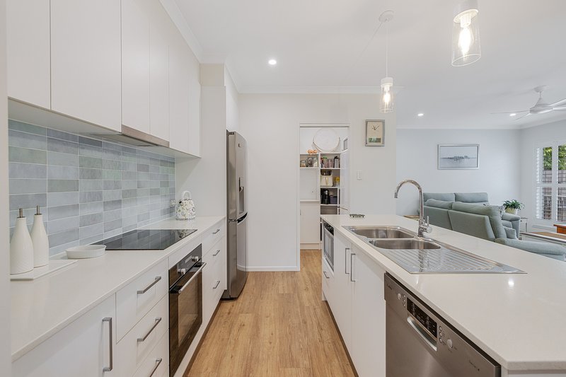 Photo - 33 Paynter Park Drive, Woombye QLD 4559 - Image 3