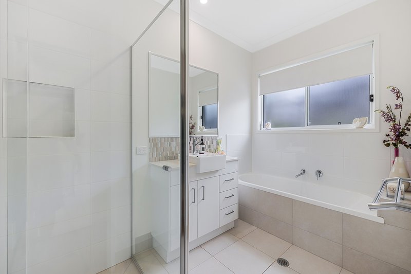 Photo - 33 Paynter Park Drive, Woombye QLD 4559 - Image 14