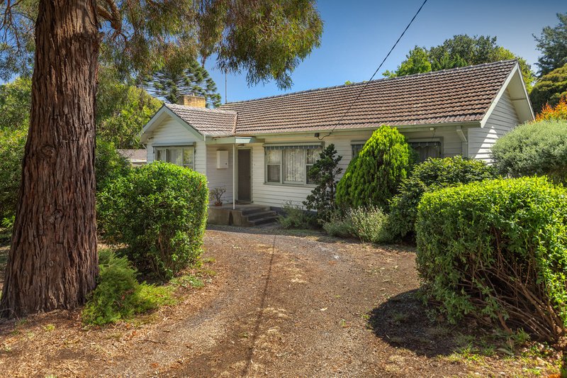 Photo - 33 Peel Street, Berwick VIC 3806 - Image 6