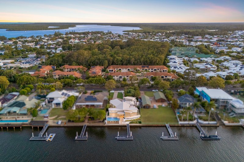 Photo - 33 Pelican Waters Boulevard, Pelican Waters QLD 4551 - Image 15