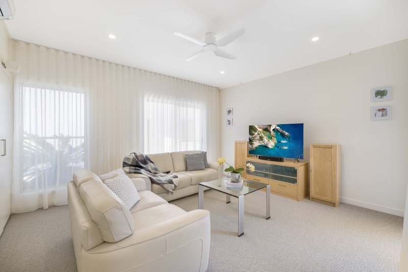 Photo - 33 Pelican Waters Boulevard, Pelican Waters QLD 4551 - Image 18